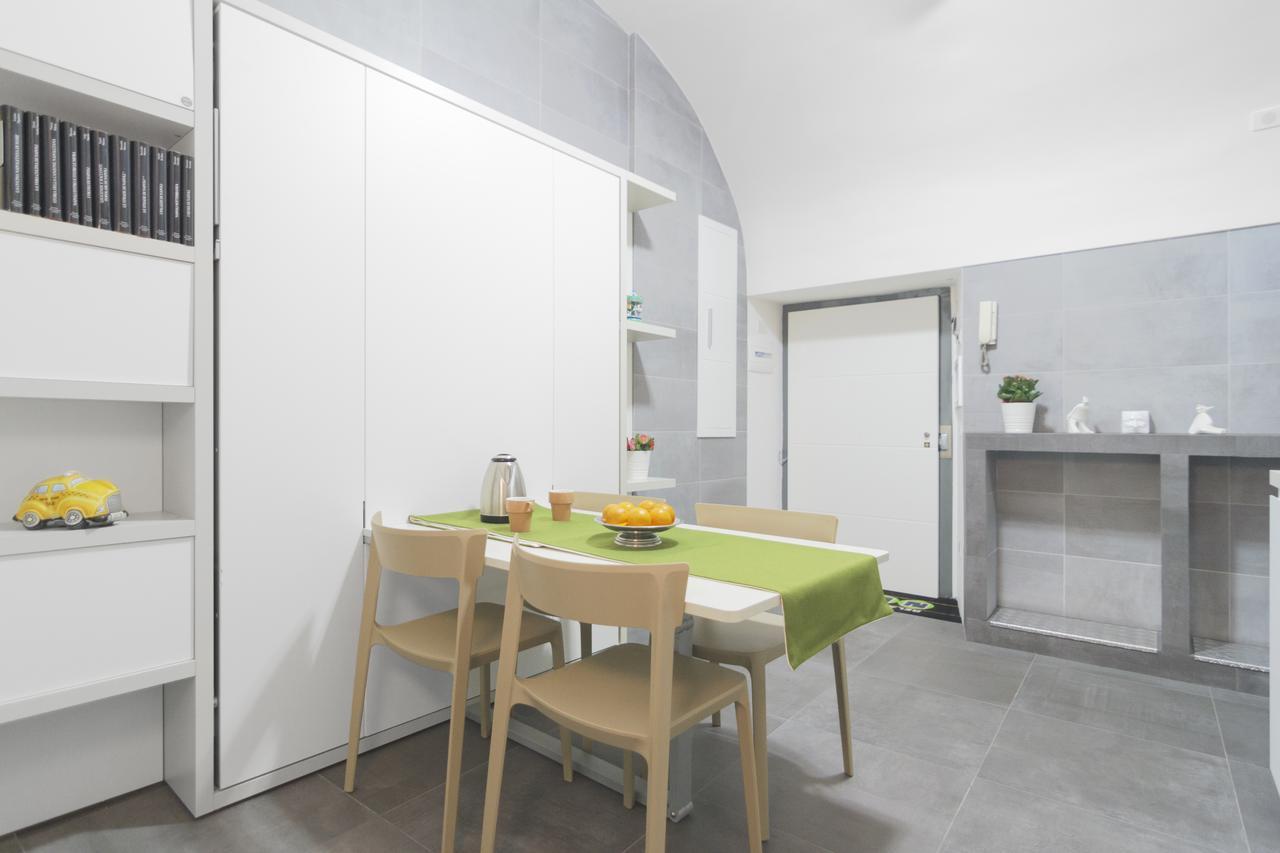 Apartamento Relais Nevel Ai Decumani Nápoles Exterior foto