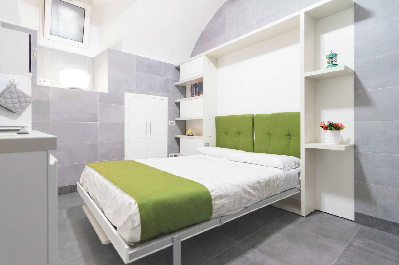 Apartamento Relais Nevel Ai Decumani Nápoles Exterior foto