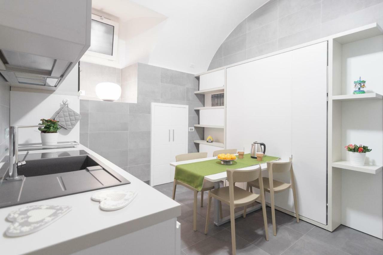 Apartamento Relais Nevel Ai Decumani Nápoles Exterior foto