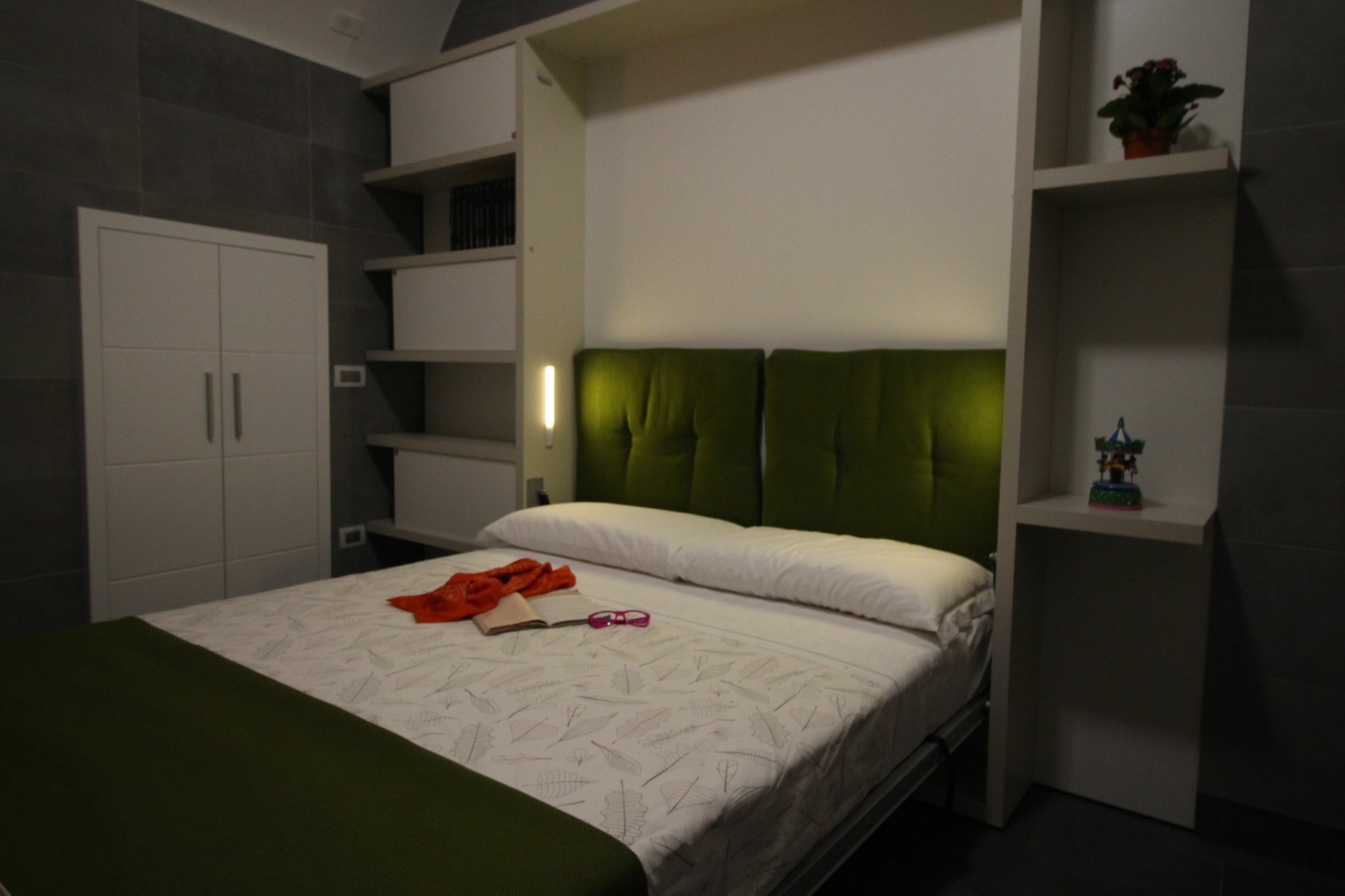 Apartamento Relais Nevel Ai Decumani Nápoles Exterior foto
